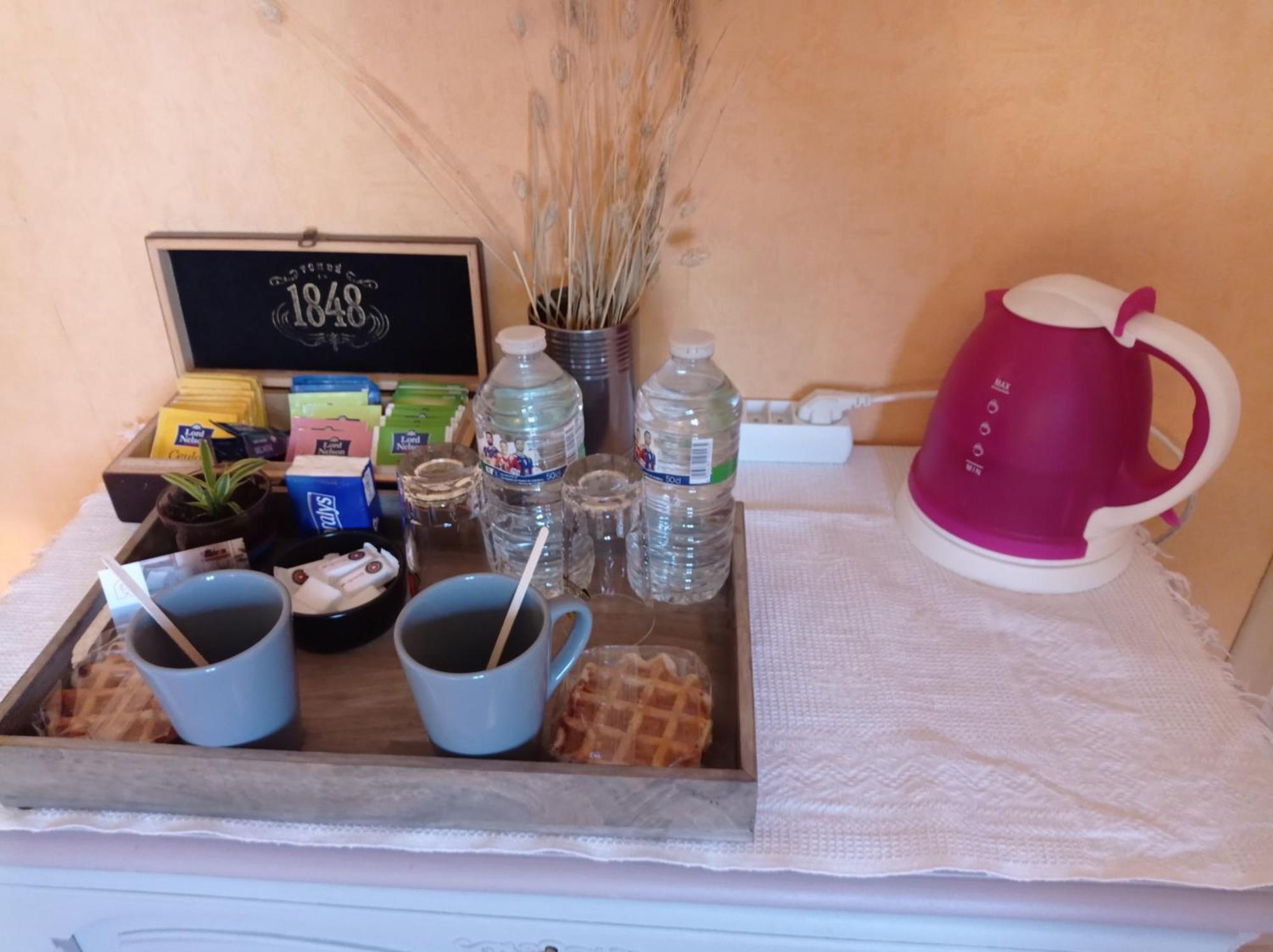 Chambres D'Hotes Les Mesanges Saint-Martin-Lez-Tatinghem Kamer foto